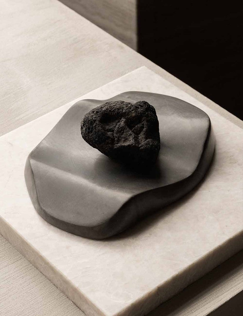 River Tray in Shadow Black