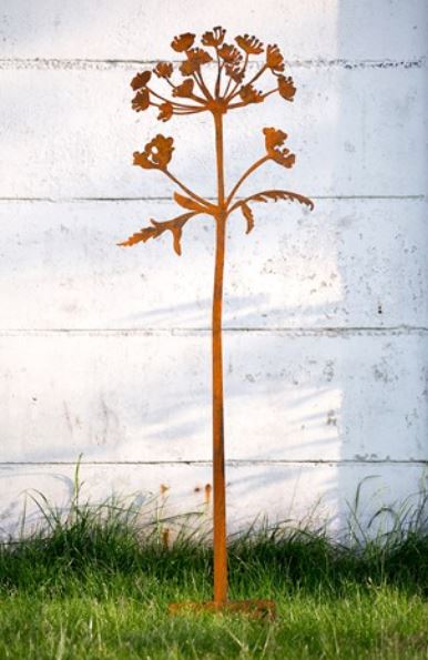 Styling Item- Hogweed w/ wooden block / Steel