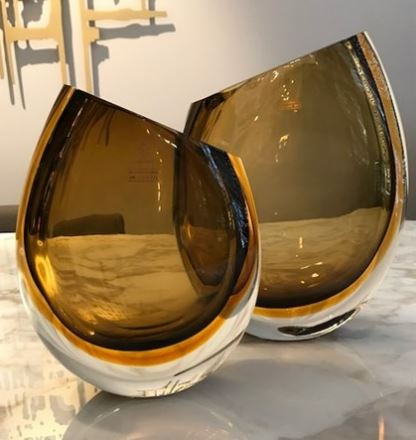 STYLING ITEM - Vase 96 / Fume Amber / 22 x 6.5 x 26H