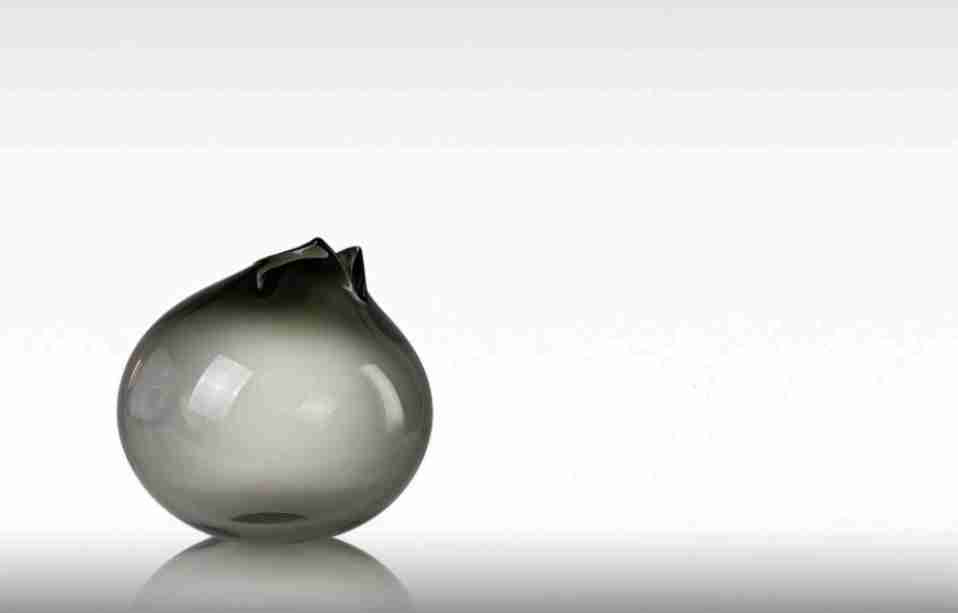 Cut Glass Sculpture Grey / 34 x 31H