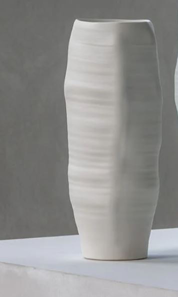 STYLING ITEM - Roccia 3 / Greige / 19 x 52H / Ceramic