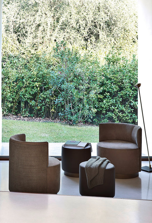 Armchair - Clubby Swivel / 62x62x69H / Seat 43H / Brush brass / Kaki / Leather 07-634 / Woven back