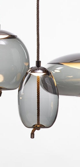 Knot Small Uovo Pendant Smoke Grey Glass Brushed Champagne Lacquer