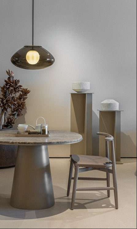 Linear M Metal Pedestal Sand