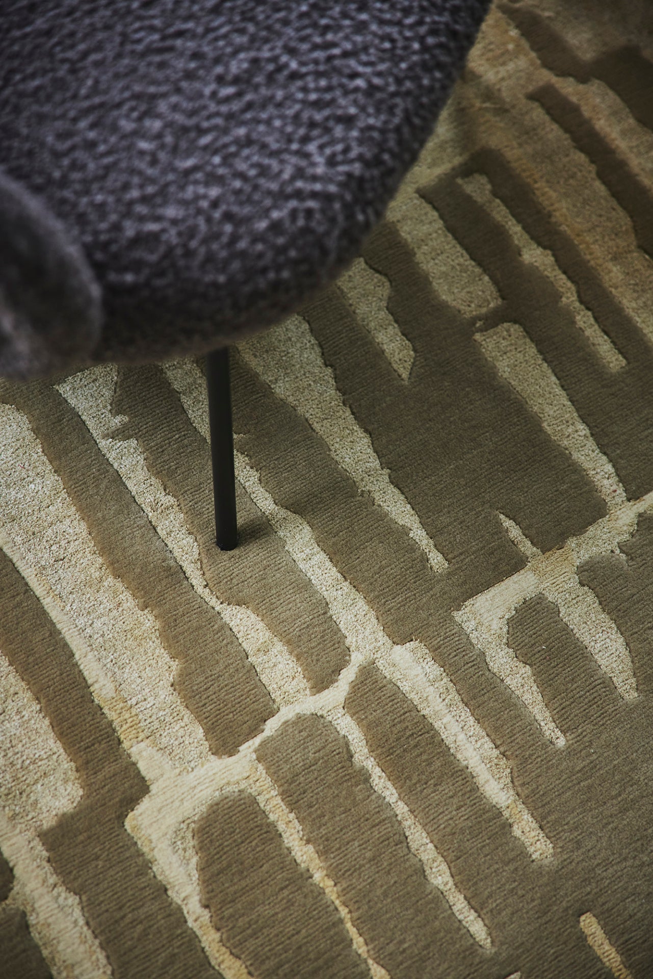 Forest Trail Taupe Rug 200 x 300 Hand Knotted