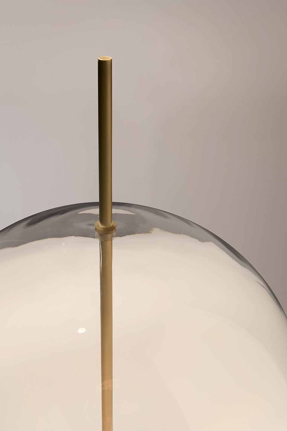 Misty Table lamp Natural burnished brass
