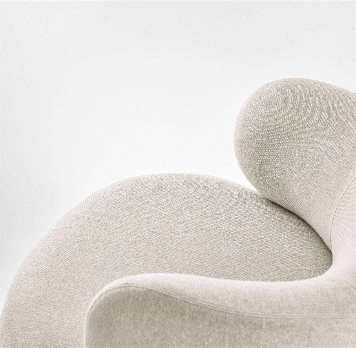 Akiko Lounge Armchair Leather