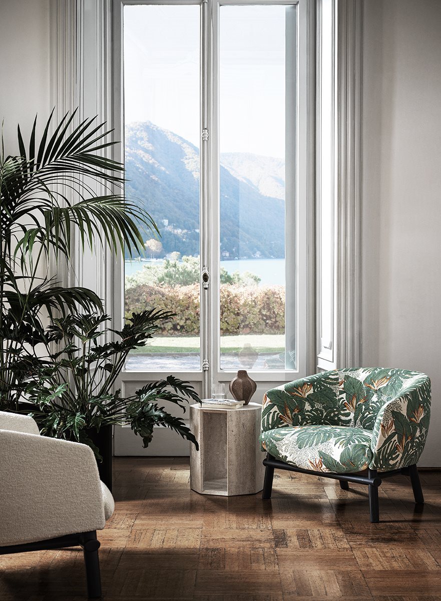 Livre Armchair / Fabric Joy Milk 005