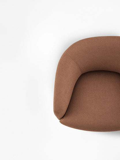 Livre Armchair / Fabric Joy Milk 005