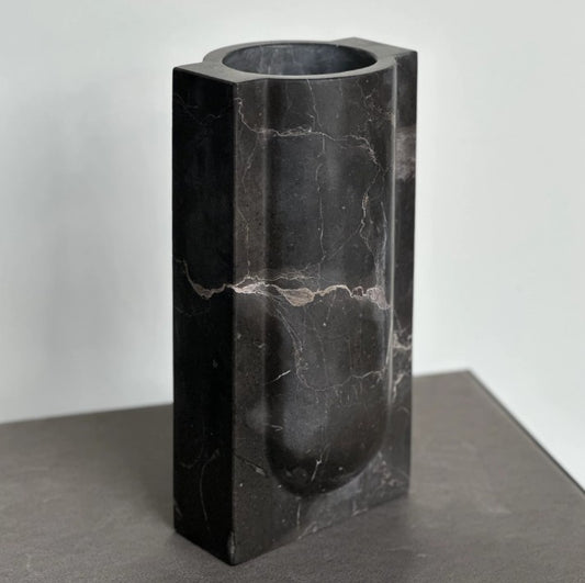 Arc Vase L Shadow Black marble