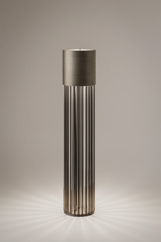 Floor lamp - Chic / Dark Striped Bronze / Smoke Grey Trihedron Glass / D30 x 150H