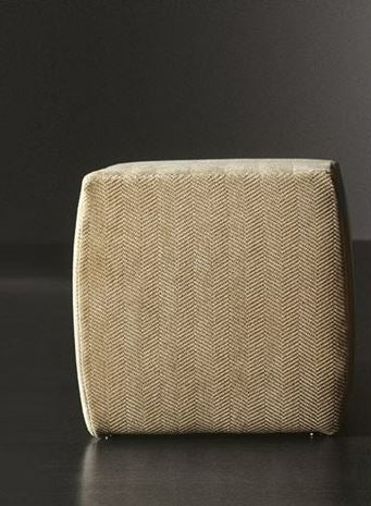Charlot Ottoman Off-white