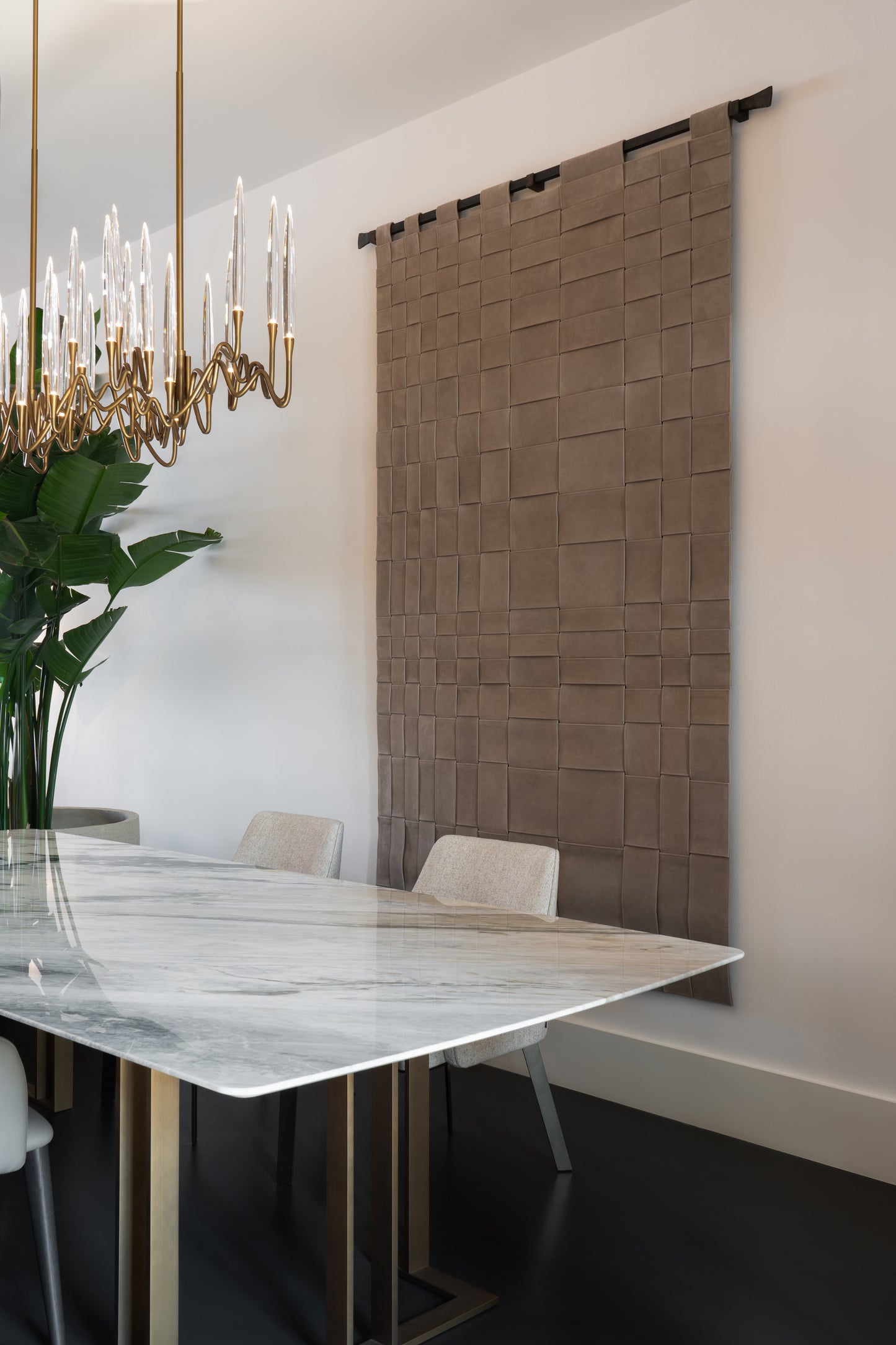 Art - Wall Hanging / Zero Stone / Nubuck Leather / 150 x 250