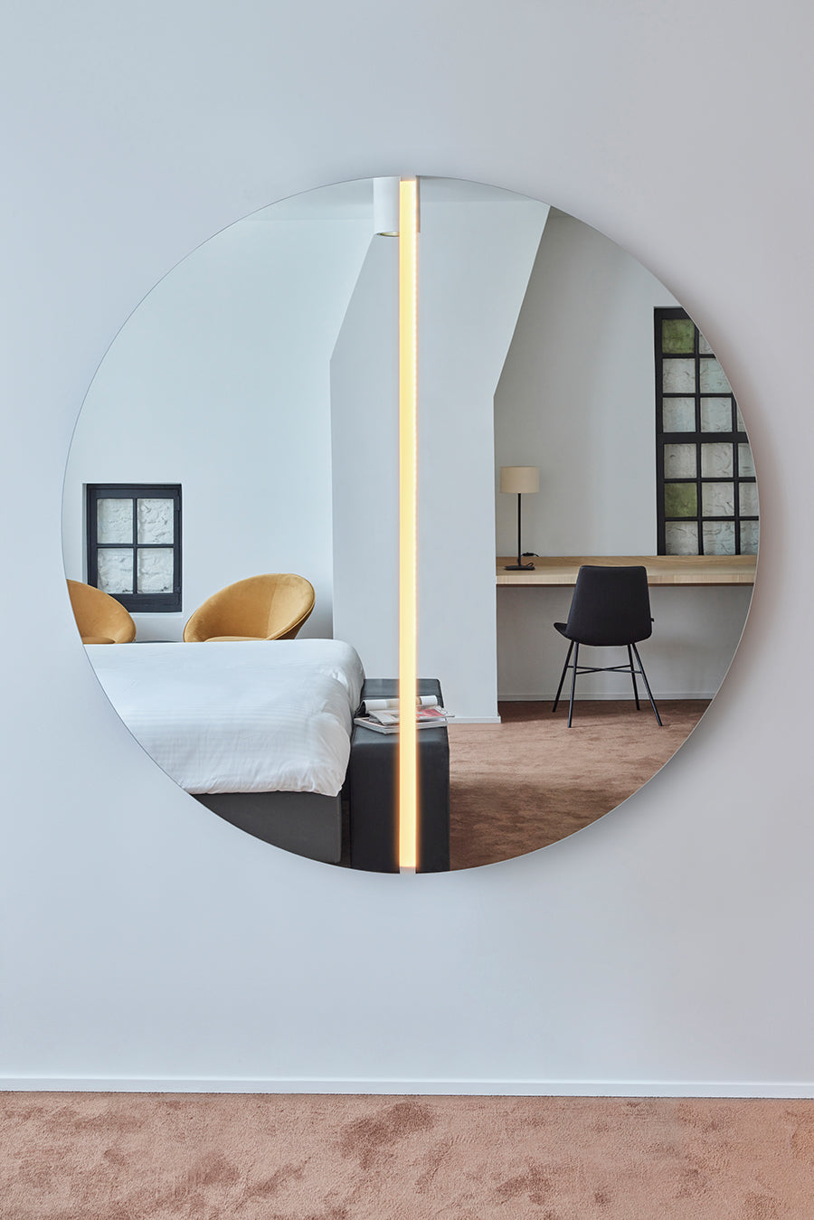 Mirror / Luna Light Round M / Dia 150 / Mirrored Glass / With Led Lighting