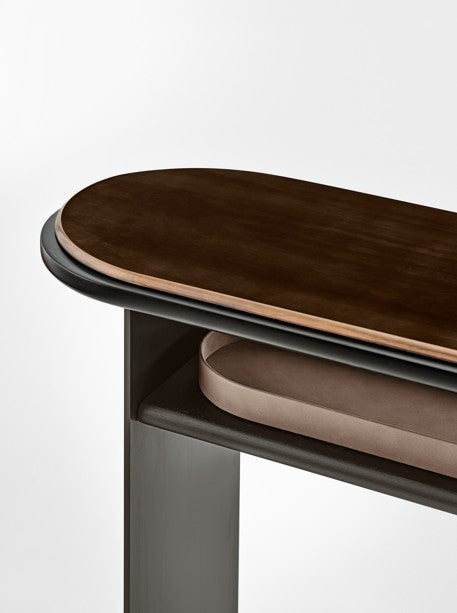 STYLING  ITEM - Sensei Console  Tray / Fard Clay 2303 / L1 Leather / 45 x 20 x 4