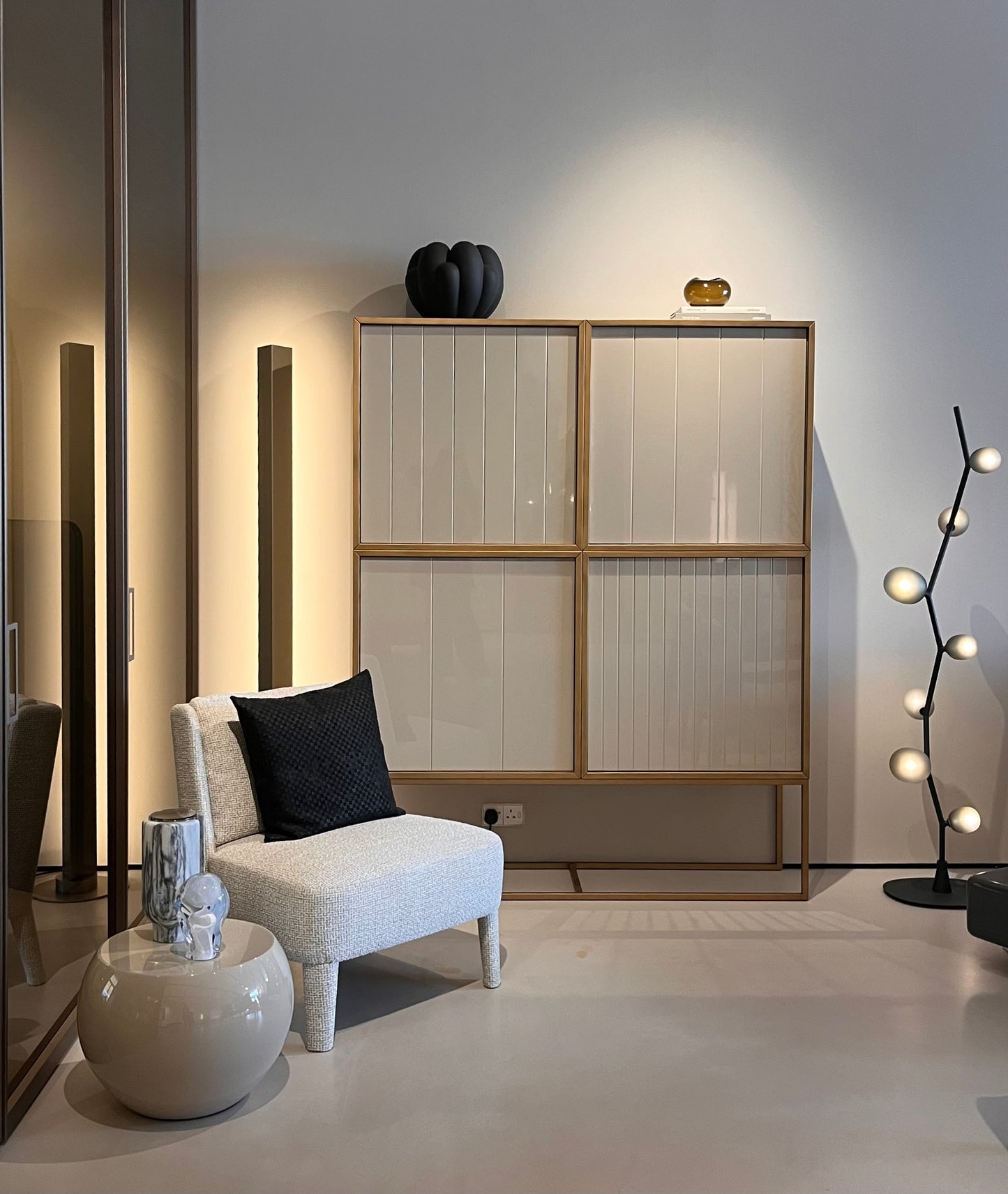 Amadeus Cabinet Beige