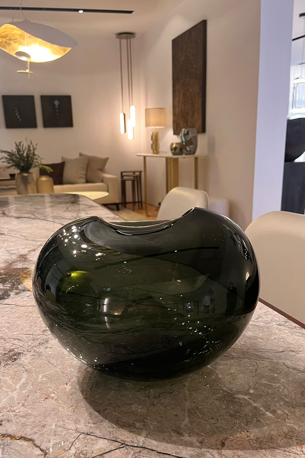 STYLING ITEM - Vase KH Pebble / 27 x 20 x 19H Rock / Dark Grey Green / Glass