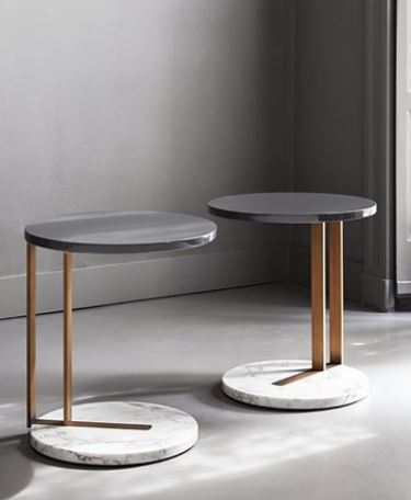 Side Table - Ralf / D45 x 52H / Brass / Glossy Calacatta Gold / Elephant Lacquered top