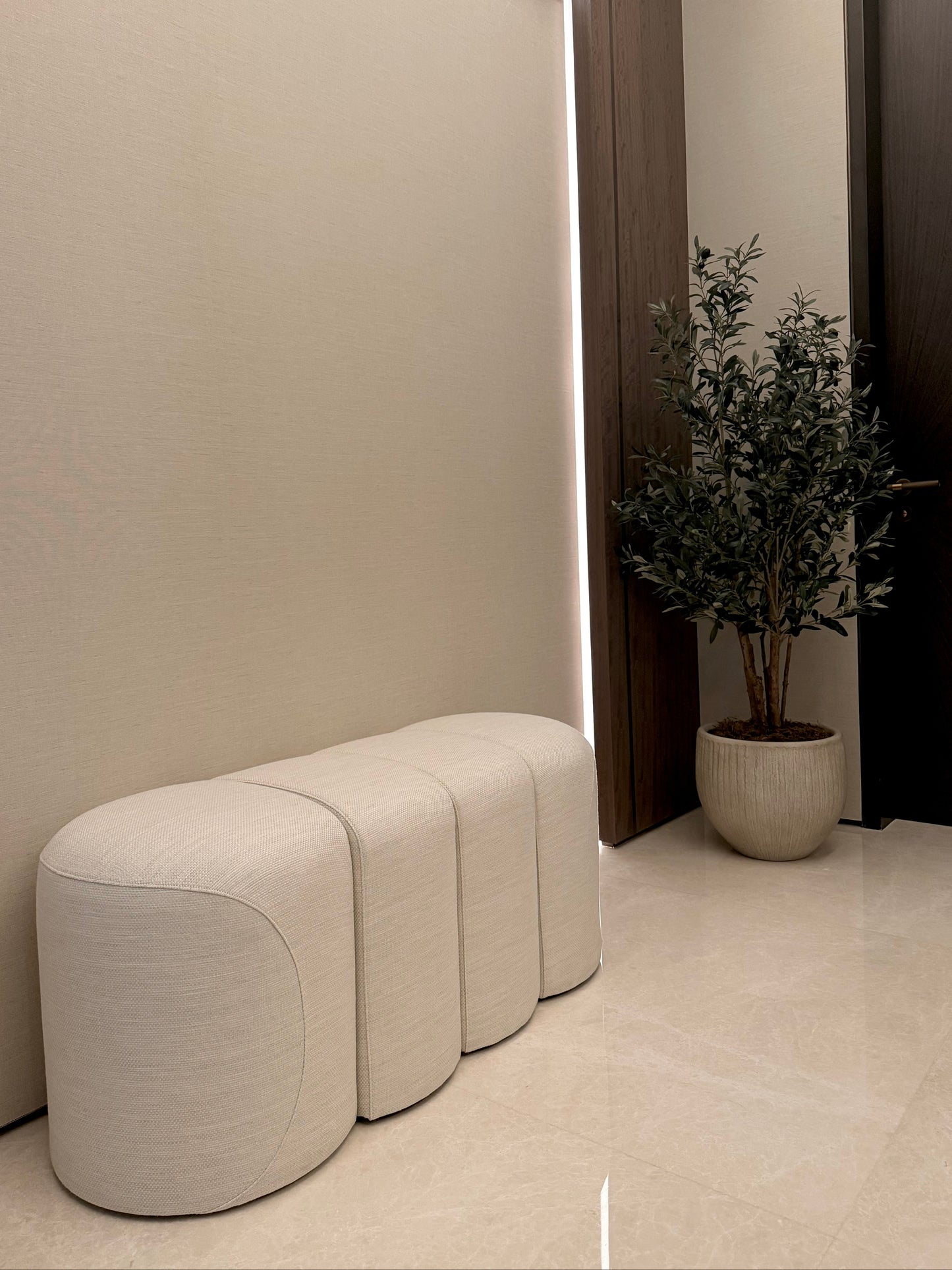 Baco Ottoman Off-white