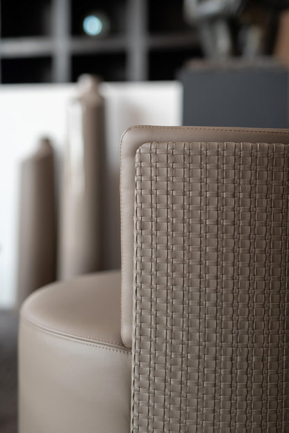 Armchair - Clubby Swivel / 62x62x69H / Seat 43H / Brush brass / Kaki / Leather 07-634 / Woven back