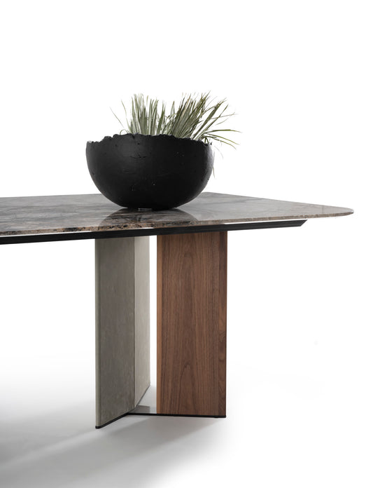 Isolde Dining Table Twister marble