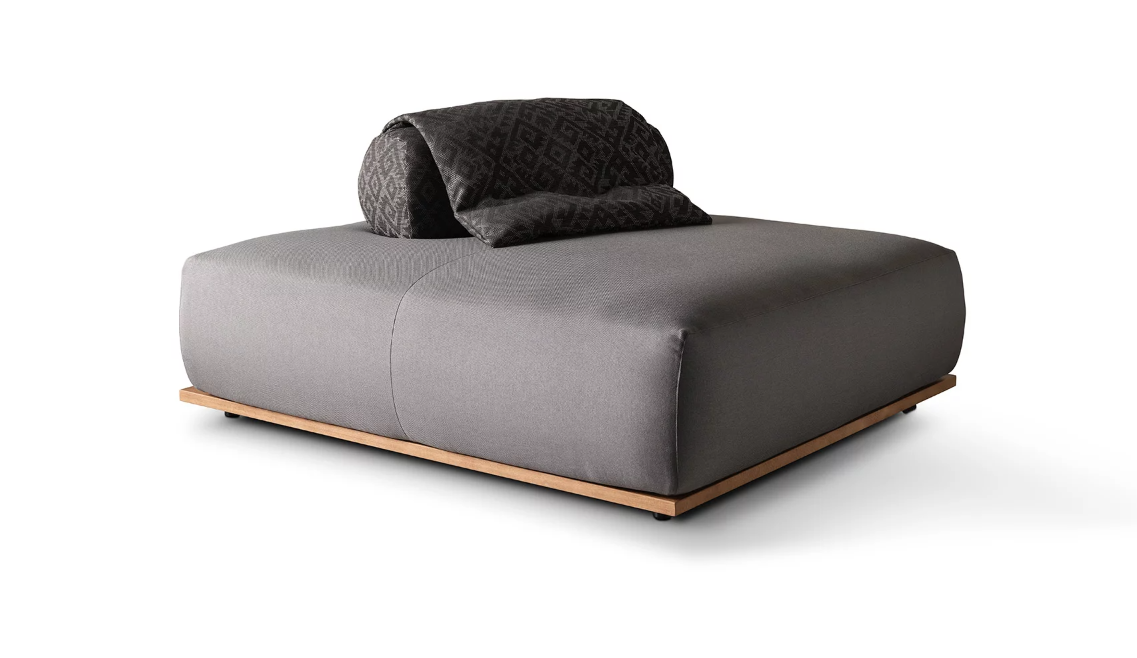 Claud Open Air Ottoman