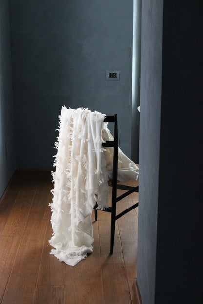 Throw - Seren  / Ivory / 180 x 120 / Cashmere