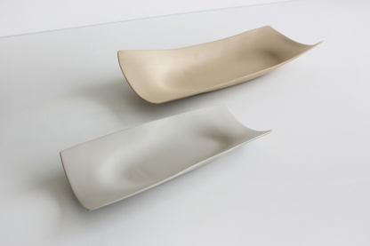Long Rectangular Wavy Tray C Greige
