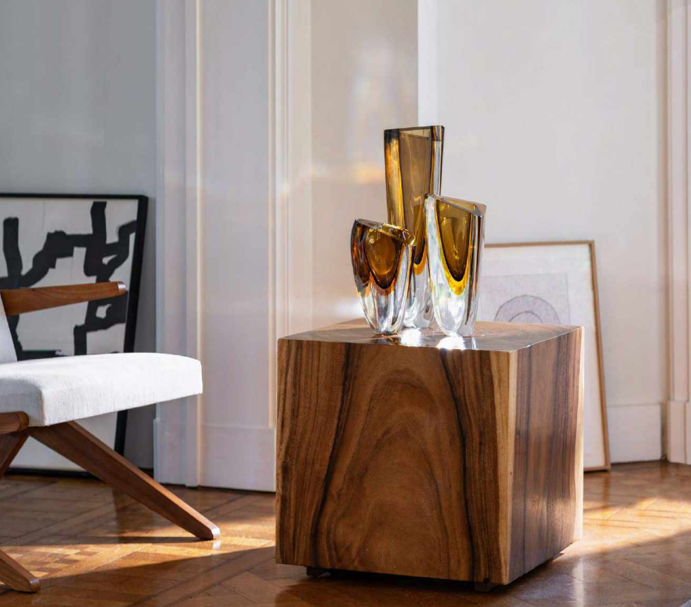 Triangle Vase 1 Fume-Ambar