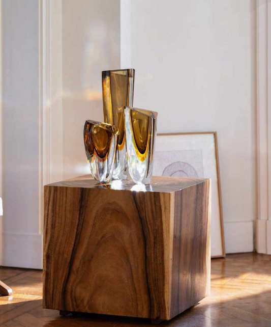 Triangle Vase 4 Fume-Ambar