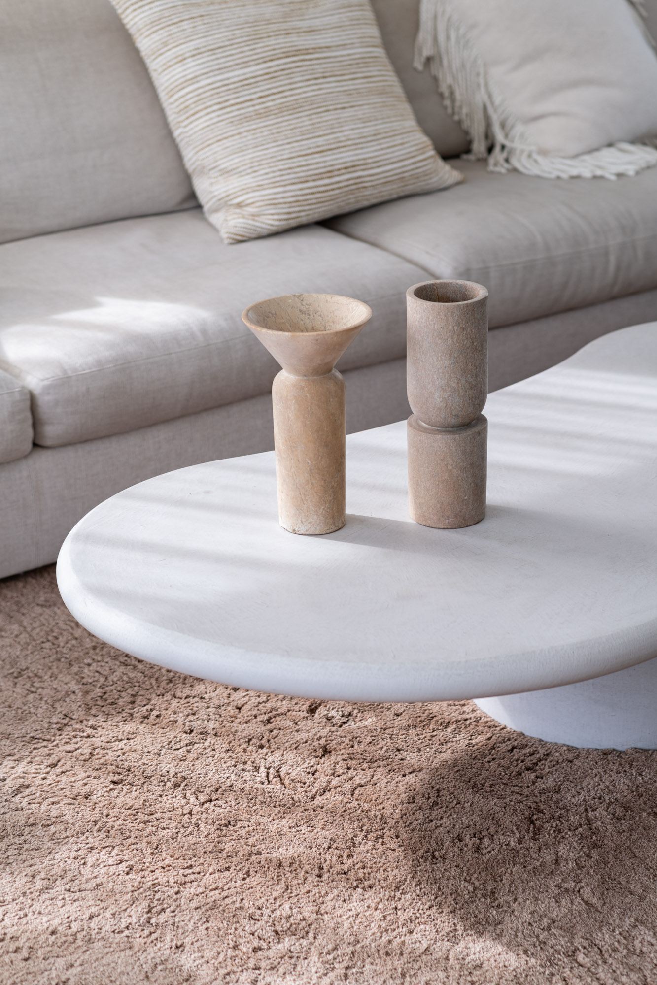 STYLING  ITEM - Totem Vase 05 / Brown   / Dia 10 x 30H / Stone