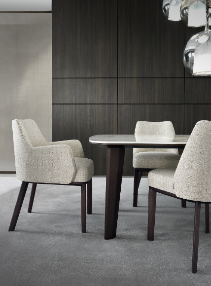 Clipper with arms Dining Chair Seat 51H Beige