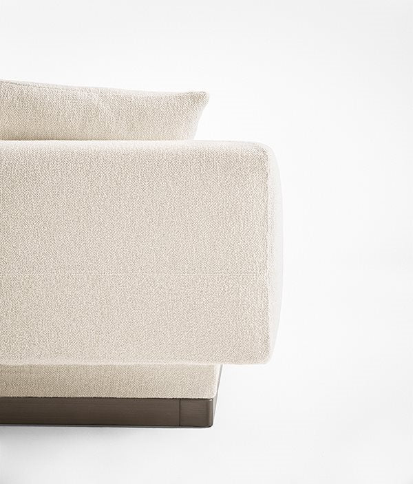 Elissa Sofa Ivory Incl. 3x cushions