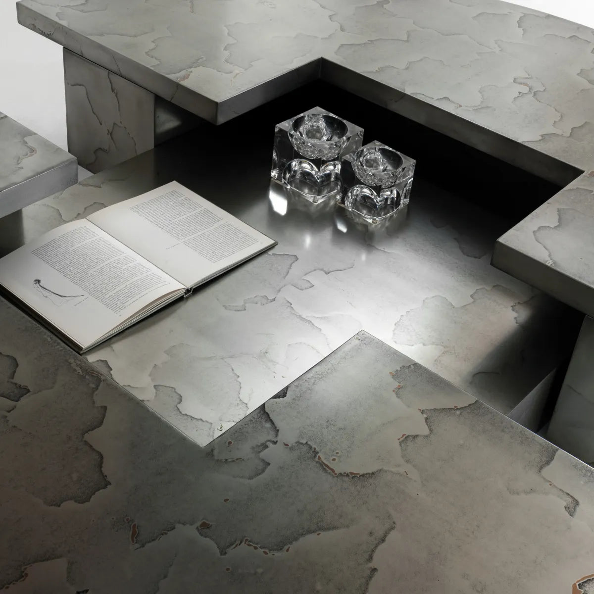 ML-08 Round Coffee Table